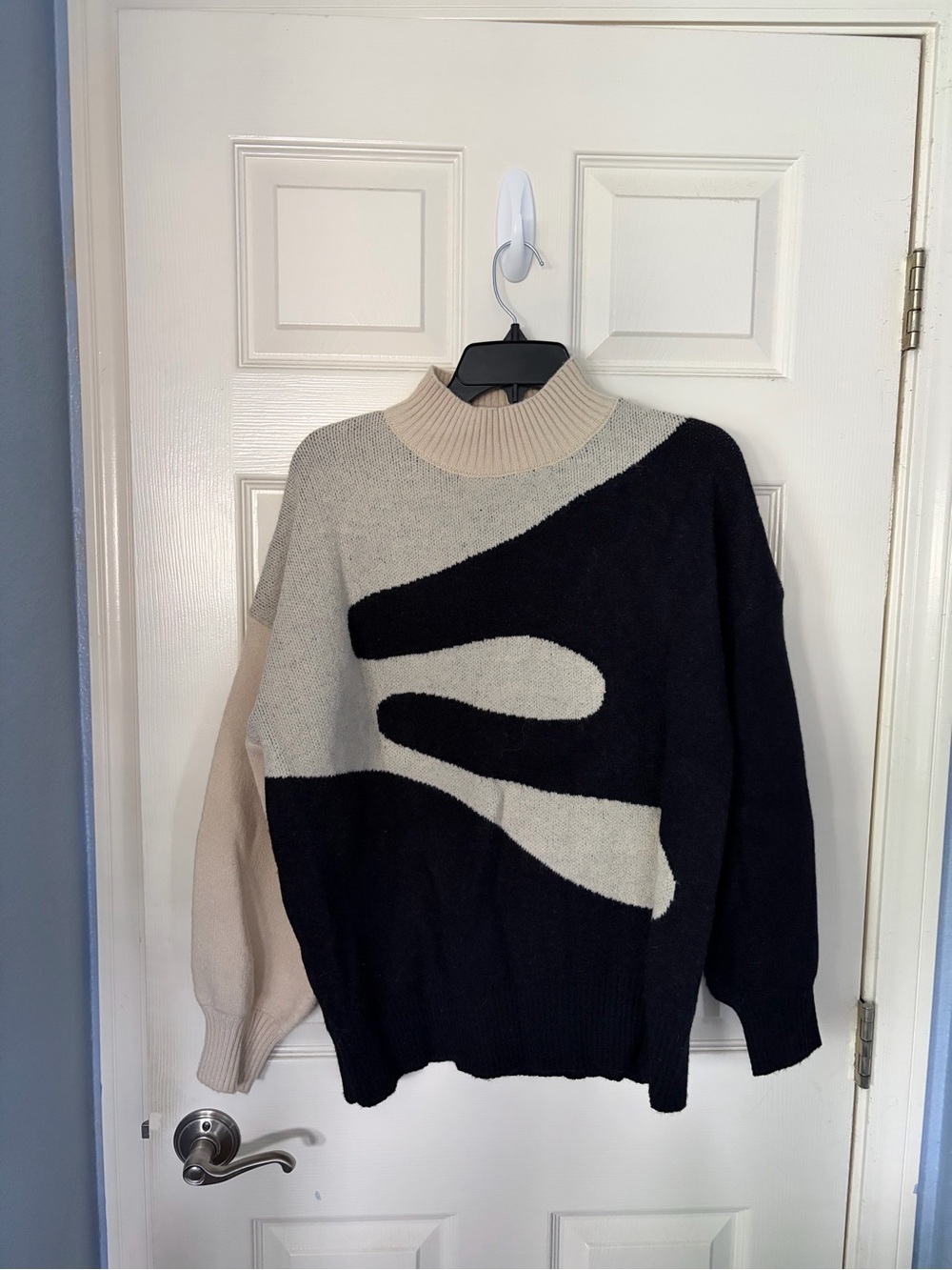 Le Lis Turtleneck Colorblock Sweater in Black, Gray & Cream